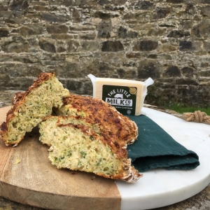 Courgette and Cheddar and Oats Soda Bread